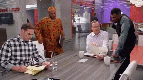 When You Finally Feel Comfortable Being Yourself GIF - Anthony Anderson Sit Down Meeting GIFs