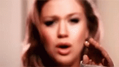 Kelly Clarkson Crying GIF - Kelly Clarkson Crying Already Gone GIFs