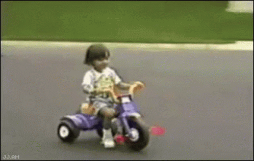 Crash Lol GIF - Crash Lol Motorcycle GIFs