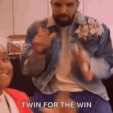 We Be Vibin Twin GIF - We Be Vibin Twin Drake GIFs