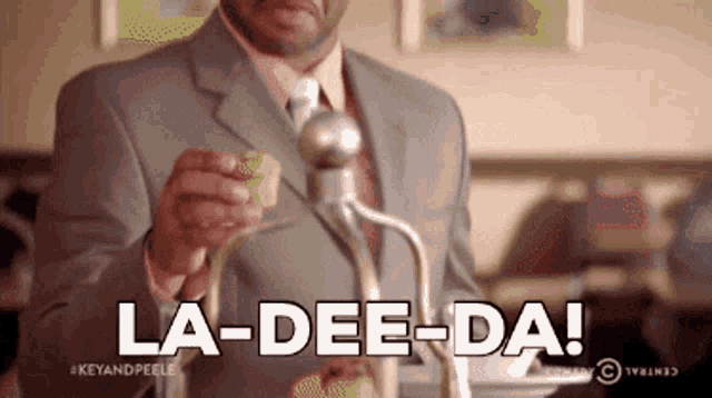 Key And Peele Jordan Peele GIF - Key And Peele Jordan Peele La Dee Da GIFs