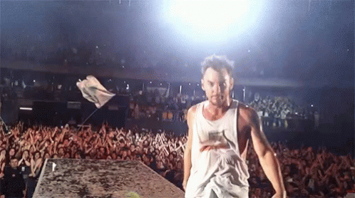 Shannon Leto 30seconds To Mars GIF - Shannon Leto 30seconds To Mars GIFs