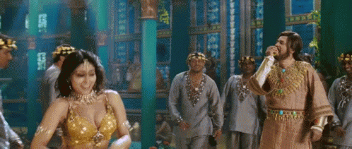 Shriya Saran Dance GIF - Shriya Saran Dance Bollywood GIFs