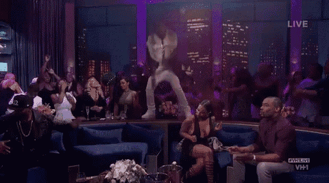 a group of people watching a live show on vh1
