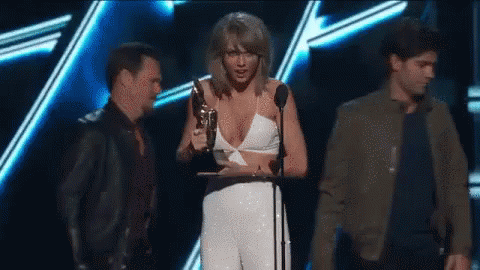 Taylor Wins GIF - Taylor Swift Billboard Awards GIFs