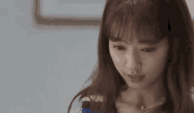 你好坏 美女 微笑 GIF