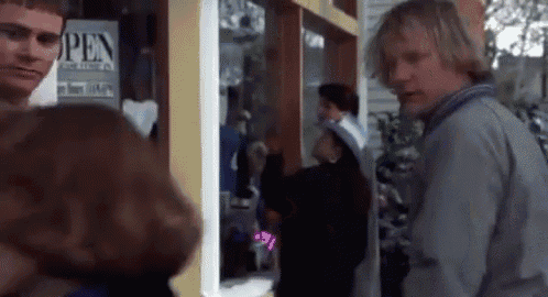 He Must Workout GIF - Hemustworkout Gay Dumb And Dumber GIFs