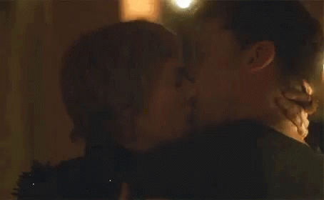 Cersei Lannister Jaime Lannister GIF - Cersei Lannister Jaime Lannister Kiss GIFs