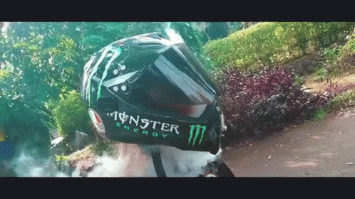 Smoke Helmet GIF - Smoke Helmet Motorcycle GIFs