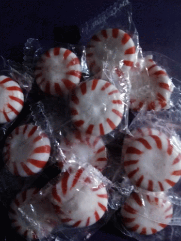 Candy Pepermints GIF - Candy Pepermints Christmas GIFs