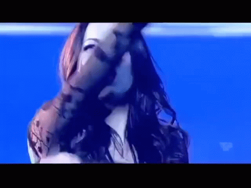 Mariemai Mariemainews GIF - Mariemai Mariemainews Dance Moves GIFs