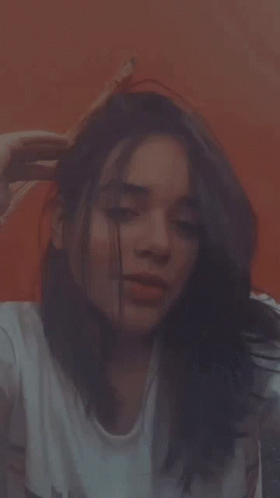Laisa Selfie GIF - Laisa Selfie Pretty GIFs