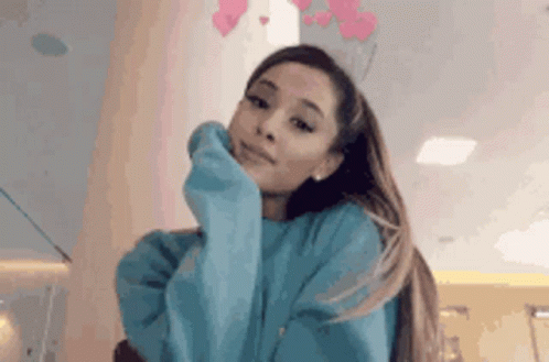 Ariana Grande Cute GIF - Ariana Grande Cute Hearts GIFs