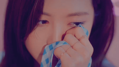 Crying Apink GIF - Crying Apink Son Naeun GIFs