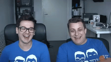 Thevr Duo GIF - Thevr Duo Laugh GIFs