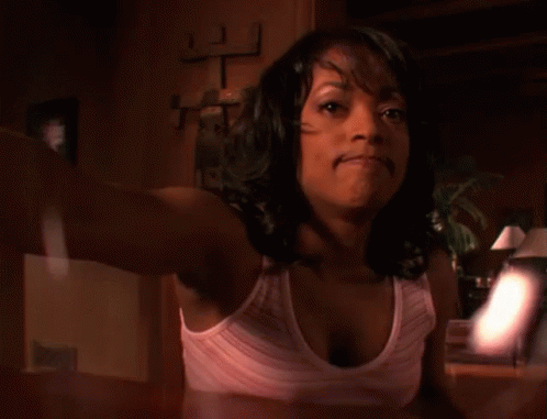 Wanda With The Drink GIF - Wine Pour Alcohol GIFs