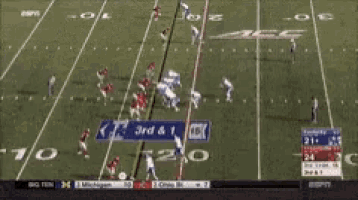 a football game is being played on a tv screen and the score is 3rd & 1