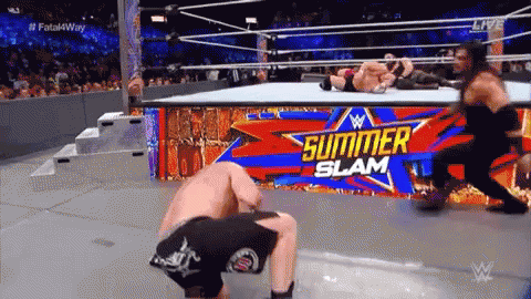 Roman Reigns Brock Lesnar GIF - Roman Reigns Brock Lesnar Braun Strowman GIFs