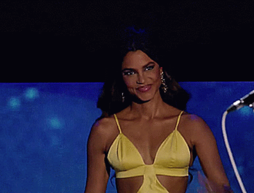 Lucy Alves GIF - Lucy Alves GIFs