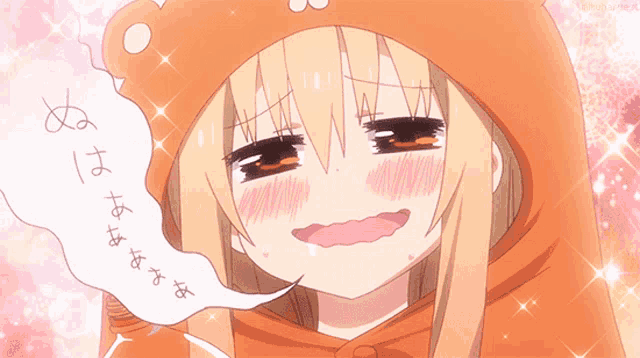 a girl wearing an orange hooded jacket has a speech bubble coming out of her mouth with chinese writing