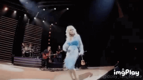Dolly Parton On Stage GIF - Dolly Parton On Stage Performance GIFs