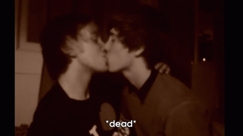 :) GIF - Homosexual Gay Kiss GIFs