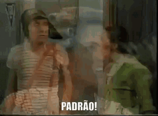 a woman with curlers in her hair is laughing and saying padrao !