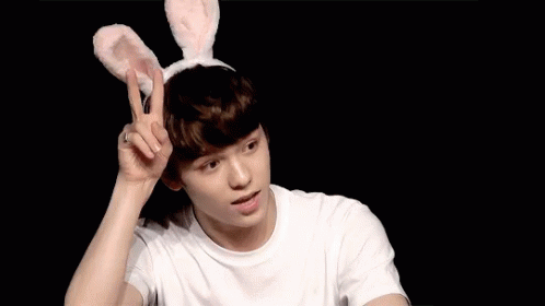 Seventeen Finger Quotes GIF - Seventeen Finger Quotes Fingers GIFs