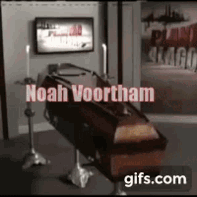 Noah Voltaàvida Life GIF - Noah Voltaàvida Life Coffin GIFs
