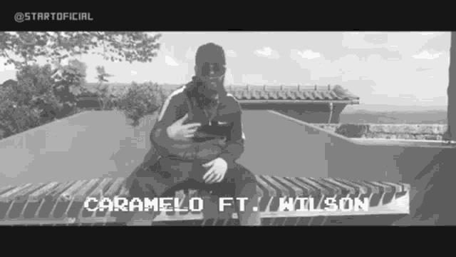 Start Play Caramelo GIF