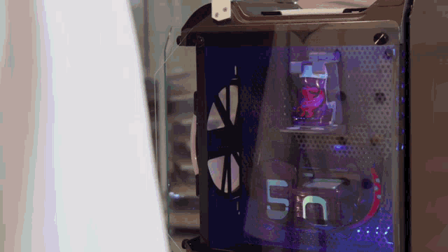 a computer case has the number 5 on the front
