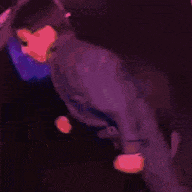 a blurred image of a man with the words owo 'da on the bottom