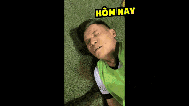 Mixi Mixi Trốn Stream GIF