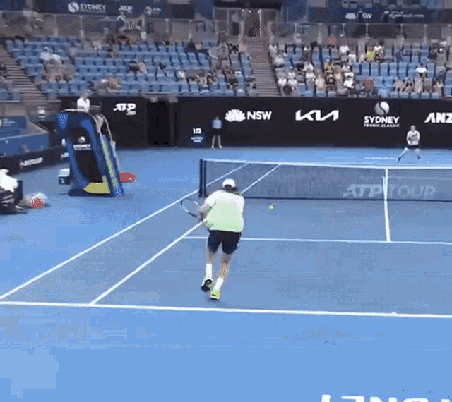 Reilly Opelka Andy Murray GIF - Reilly Opelka Andy Murray Topspin Lob GIFs