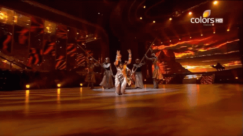 Drashti Dhami Dance GIF - Drashti Dhami Dance Perform GIFs