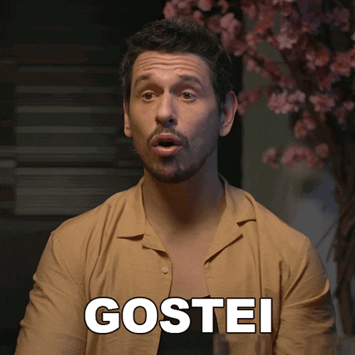 a man in a tan shirt says gostei
