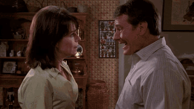 Malcolm In The Middle Hal GIF - Malcolm In The Middle Hal Lois GIFs