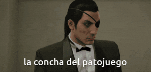 a man in a tuxedo and bow tie with the words la concha del patojuego below him