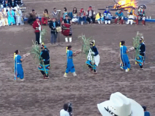Native American Dancing GIF - Native American Dancing Performance GIFs