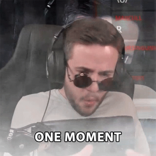 One Moment Hold On GIF - One Moment Hold On Pause GIFs