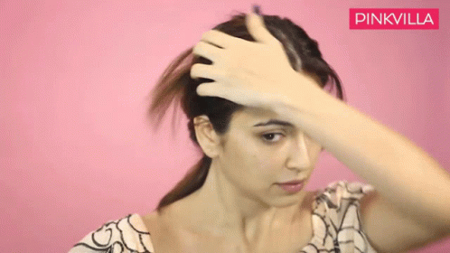 Hair Spraying Kriti Kharbanda GIF - Hair Spraying Kriti Kharbanda Pinkvilla GIFs