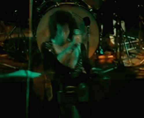 Freddie Mercury Queen Band GIF - Freddie Mercury Queen Band Sing GIFs