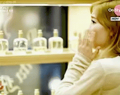 Taeyeon Aftershave GIF - Taeyeon Aftershave Kpop GIFs