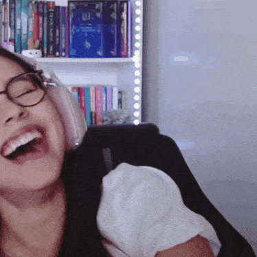 Risos Bibia GIF