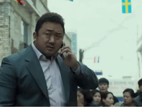 Sang Hwa On The Phone GIF - Sang Hwa On The Phone Call GIFs