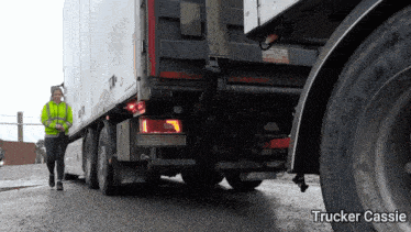 Truckercassie Truckergirl GIF - Truckercassie Truckergirl Bigrig GIFs