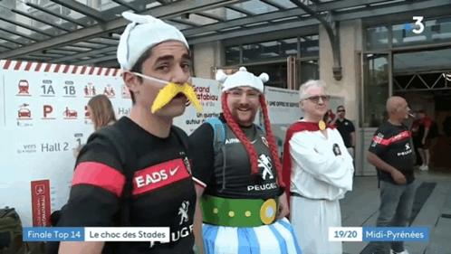 Gaulois Rugby GIF - Gaulois Rugby Asterix GIFs