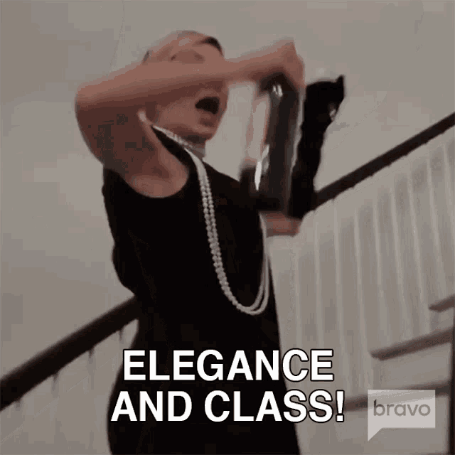 Elegance And Class Real Housewives Of New York GIF - Elegance And Class Real Housewives Of New York Grace GIFs