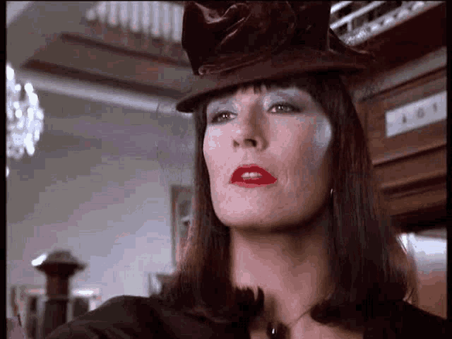 Anjelica Huston The Witchs GIF - Anjelica Huston The Witchs The Great High Witch GIFs