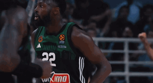 Jerian Grant Grant Paobc GIF - Jerian Grant Grant Paobc Grant Lessort GIFs
